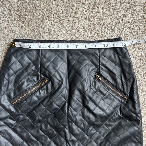🦋 Richcoco Faux Leather Black Mini Skirt Holiday Party Formal Small 💖 - Picture 5 of 6